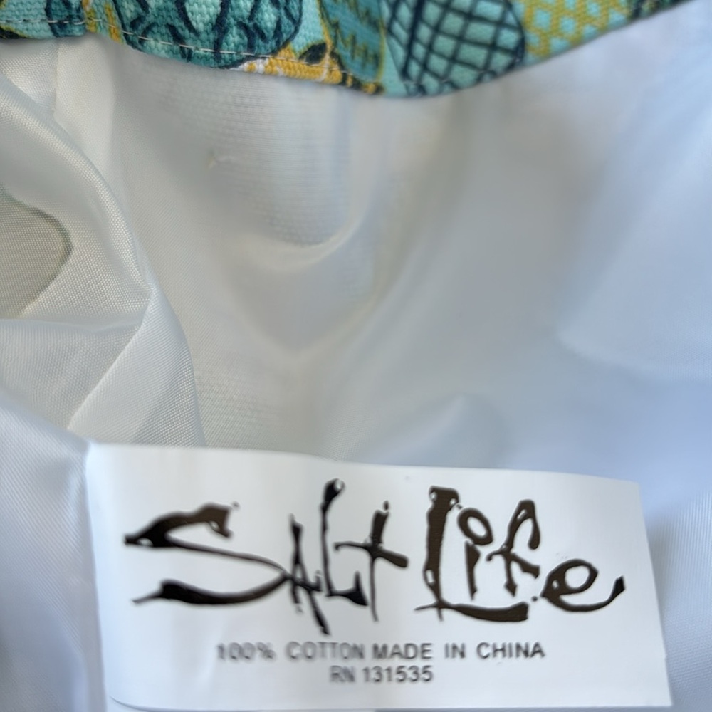 Salt Life Pineapple Paradise Cotton Canvas Beach Tote Bag, Aruba Blue - Picture 6 of 11